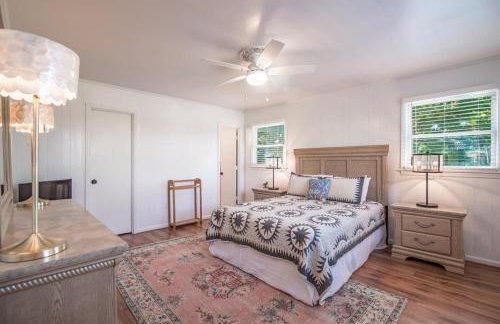 Cozy Beach House Steps from the Shore: 4 Bedroom - Foto 16