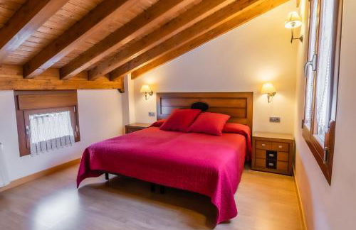 Apartamentos & casas rurales Santo Domingo de Silos - Photo 44