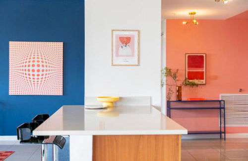 Miami Vice - Central Midtown Pool and Parking - Foto 17