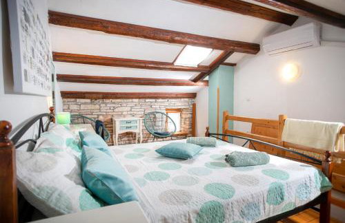 Adorable Holiday Home With Pool and Terrace - Foto 82