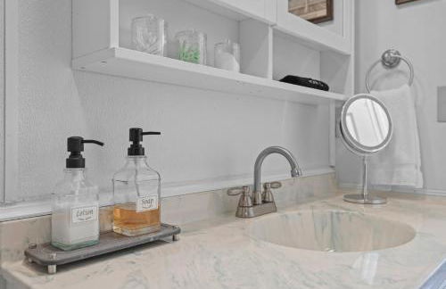 Family Escape with Yard, Fire Pit and EV Charger - Foto 43