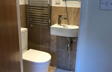 Studio-2 Staines,Heathrow, London-own entrance - Foto 21