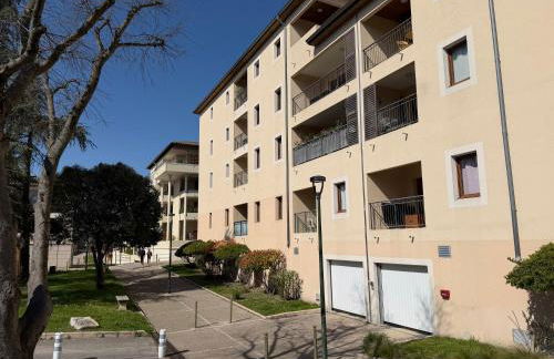Superbe appartement à Uzès avec place de parking - Foto 27