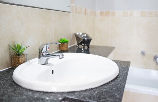 Deja Blue - Photo 25