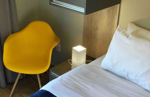 Flat 317 Granja Cotia Wi-Fi equipado e funcional - Foto 8