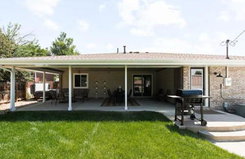 Fam Retreat, Hot Tub, BBQ, Ski, Game Room, Backyard - Foto 5