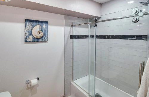 The Surf Retreat - Photo 16