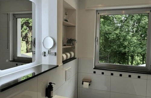 Geräumiges Apartment mit XXL Leinwand I Parkplatz I WiFi - Foto 31