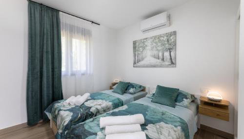 Villa Bijaći - Photo 5, towels