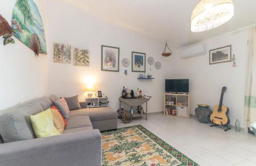 Rosemary House - Photo 5