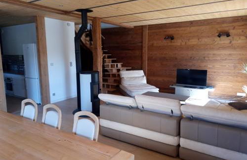 grand et bel appartement au cœur du haut-Doubs - Foto 3