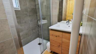 Appt T3 bord du lac avec jardin - Foto 3