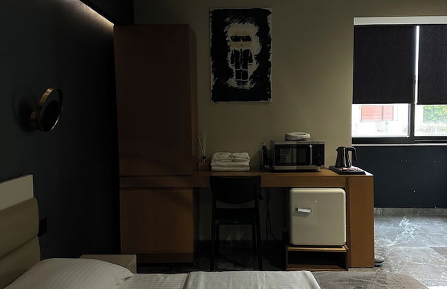 La Mirage Suites & Apartments - Photo 25