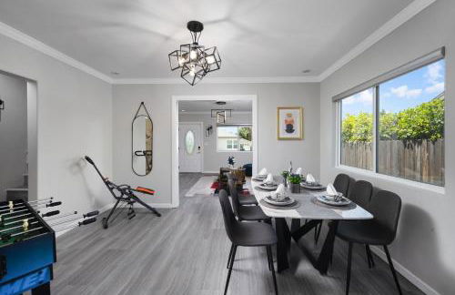 Pasadena Charming Vacation Home with Hot Jacuzzi - Photo 27