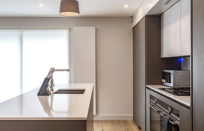 Modern Family Home in Kensington - Foto 15