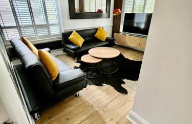 Newly refurbished ,chic, attractive 3 bedroom flat - Foto 1