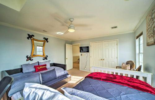 Upscale Home with Views and Game Room! - Foto 17