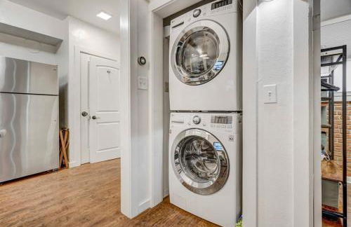 Miners Anvil - Steps to Historic District - Foto 17