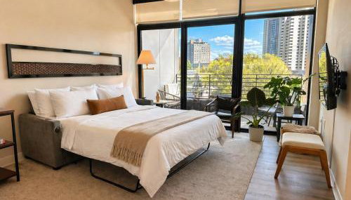 East Side Luxury 1BR Apt - Near Brady St with Balcony and Lounge - Foto 3