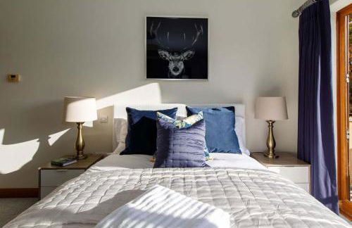 Serene Riverside: 6BR Luxury Retreat in Curdridge - Photo 58