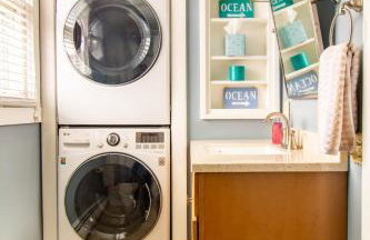 Bristol, RI The Ship of Dreams-Historical District - Foto 12