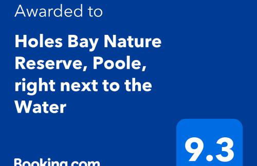 Holes Bay Nature Reserve, Poole, right next to the Water - Photo 3