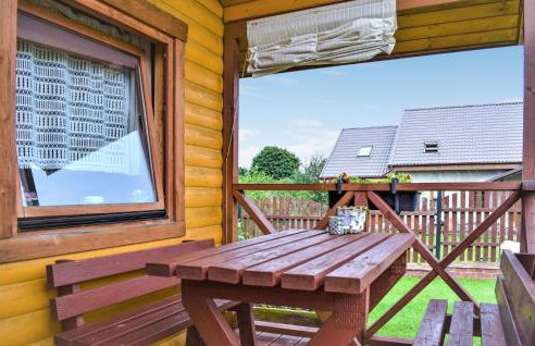 3 Bedroom Amazing Home In Lebieniec - Foto 2