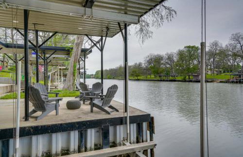 Outdoor Entertainment Space Home in McQueeney - Foto 32