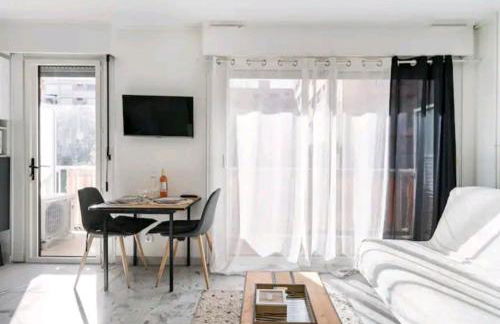 Design loft Studio climatisé parking et piscine - Foto 7