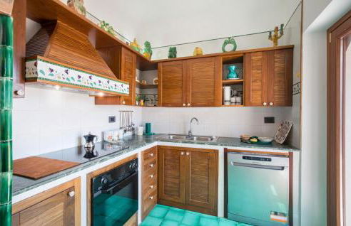 Amazing Home In Staletti With Wifi - Foto 33