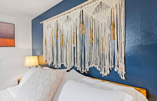 Renovated 5BR 2BA AC Quiet Retreat Home - Foto 33