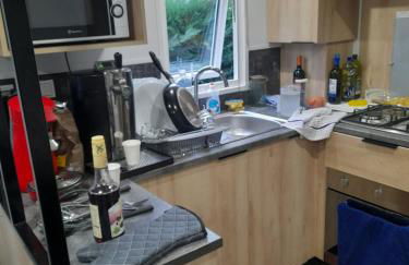 Mobil Home Moderne de 40m2 TOUT CONFORT Camping SIBLU Les CHARMETTES 785 La Palmyre Les Mathes - Foto 8