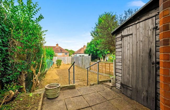 Cosy Three Bedroom Family Home With Garden - Foto 18