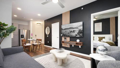 1BR Escape w Pool&Parking, Near Rvrwlk & Conv Ctr - Foto 3