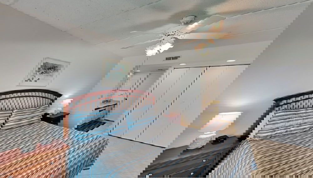 Windjammer by Distinctive Beach Rentals - Foto 1, Habitación