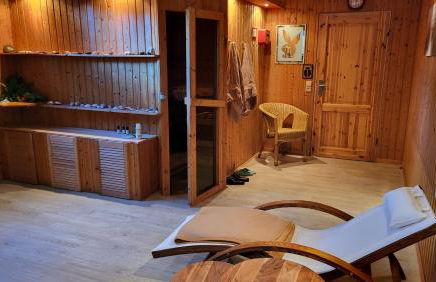 Zwei Ferienwohnungen Ankerpatz 70 qm mit Loggia & Puppenstube 50 qm mit Gartenterrasse in Hagenburg nähe Steinhuder Meer - Foto 16