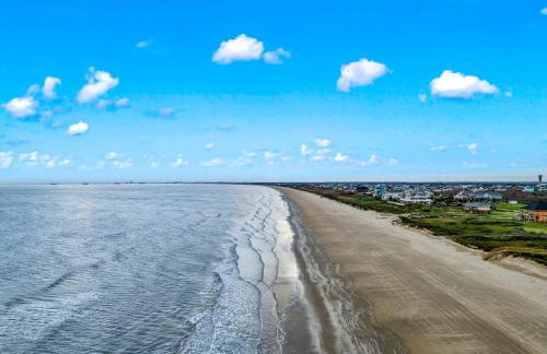 Sand Dollar Beachside 3BR Retreat, Ocean Views, Firepit & Pet Friendly - Foto 49