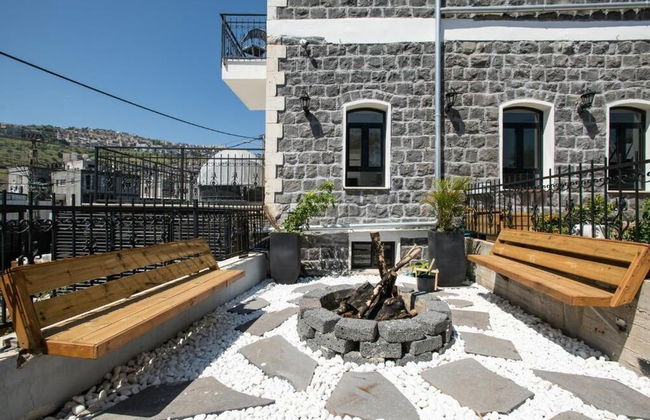 ug Boutique - Photo 60