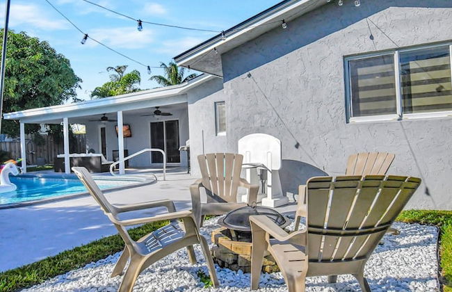 Boca Beauty - Stylish Home With Pool 3 Bedroom Home by RedAwning - Foto 43