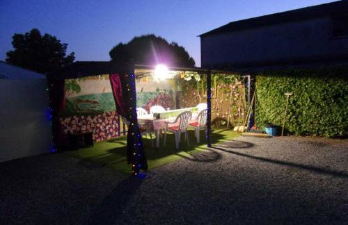 Maison confortable avec véranda et jardin, 4 pers, animaux sur demande - FR-1-476-88 - Foto 2