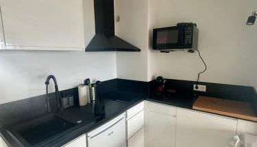 Studio vue mer à Roses - Photo 5