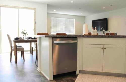 Modern Desert Oasis - Foto 14