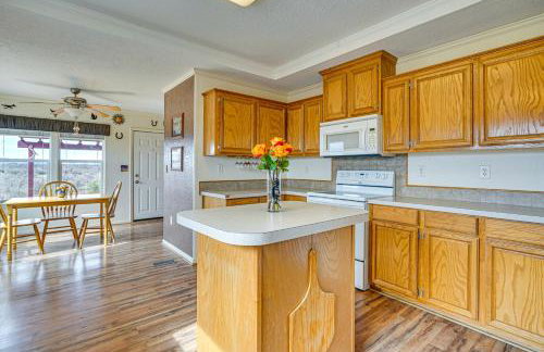 Sky Islands Retreat in Rodeo w/ Mountain Views! - Foto 10