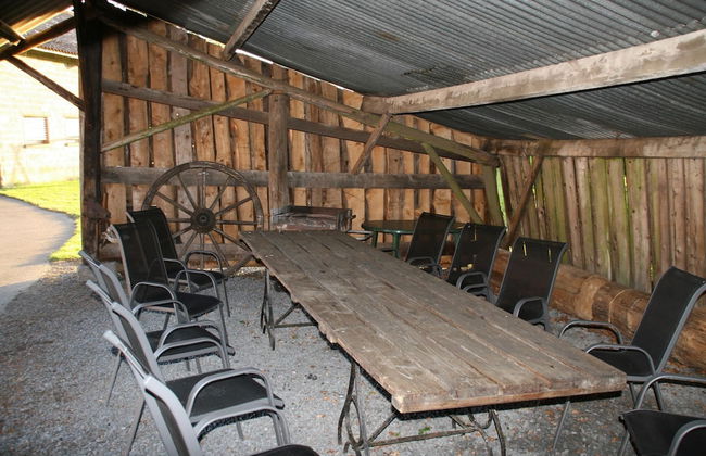 Vintage Farmhouse With Garden, Roofed Terrace - Photo 16