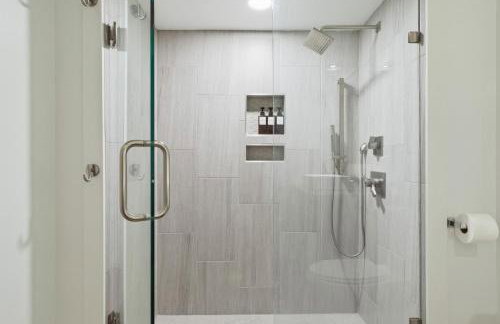 Industrial Modern Loft in Downtown Lafayette - Foto 24