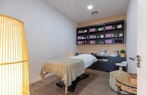 Luxury Family, Beach & Golf Penthouse with Amazing Seaview - Photo 42