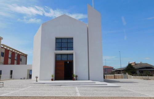 La Marina Apartment with Pool - Foto 45