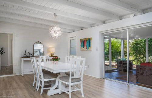 Gorgeous Grove Contemporary Family Home - Foto 38