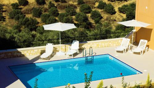 Olive Tree Hillside Apartment - Photo 3