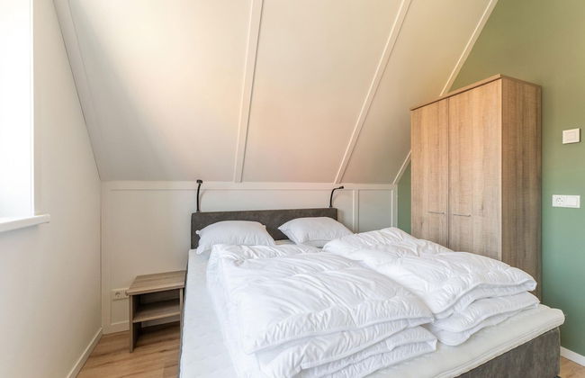 Holiday Home in Scherpenisse Near the Sea - Photo 8